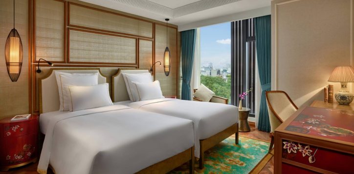 deluxe-room