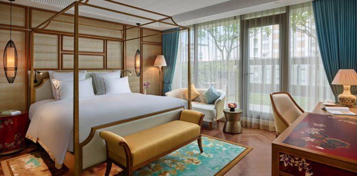 executive-room-king_509_01a-min-2-2