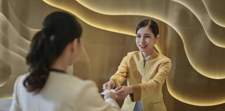 receptionist-sevice_6030-2