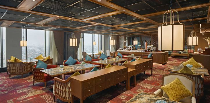 executive-lounge_50755_optimized-2-2