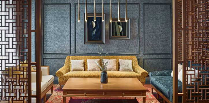 executive-lounge_50827_optimized-2-2