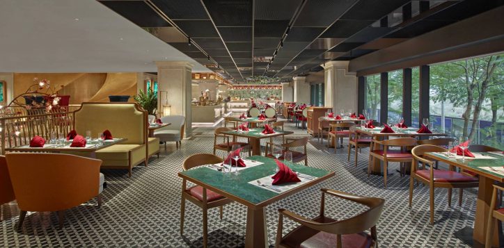 loc-ally-all-day-dinning-restaurant_50633_optimized-2-2