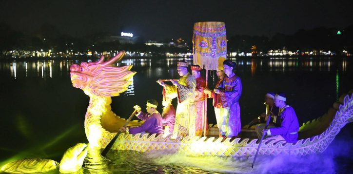 den-ngoc-son-2