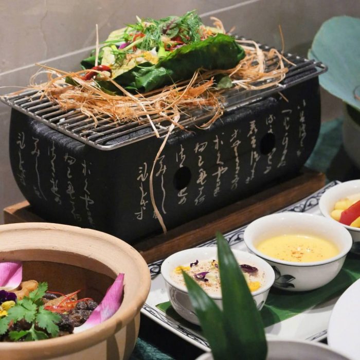 bua-trua-tu-sen